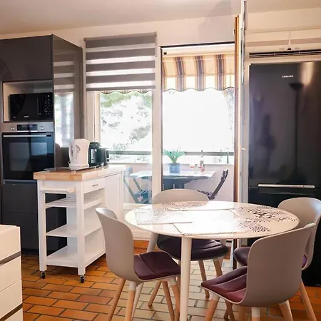 Apartman Un Sejour Ideal A Deux Pas De La Hyères