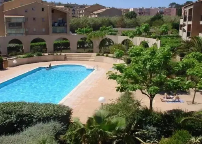 Un Sejour Ideal A Deux Pas De La Lejlighed Hyères